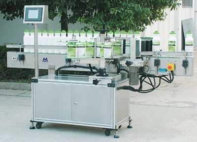 TB-160立式圓瓶定位自動貼標(biāo)機(jī)